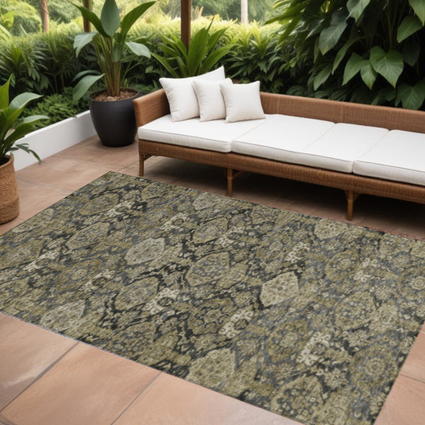 Homeroots 3' Brown And Tan Damask Washable Area Rug - Stylish, Durable Indoor Outdoor Decor For Any Space 5' X 8' Polyester 603378