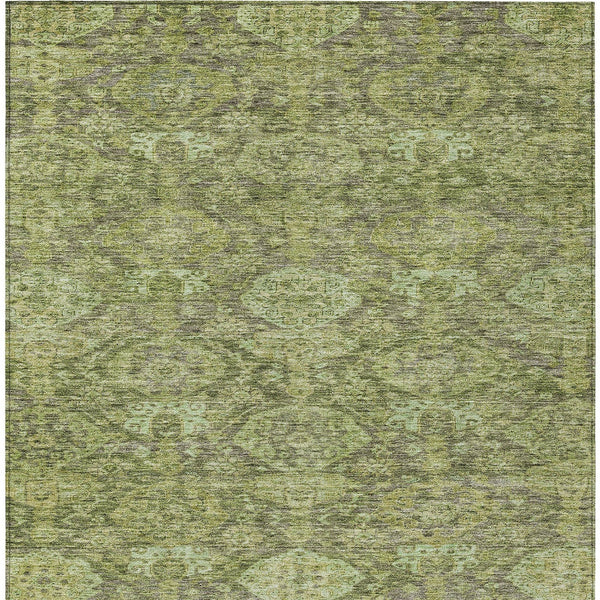 Homeroots 3' Brown And Tan Damask Washable Area Rug - Stylish, Durable Indoor Outdoor Decor For Any Space 8' X 10' Polyester 603386