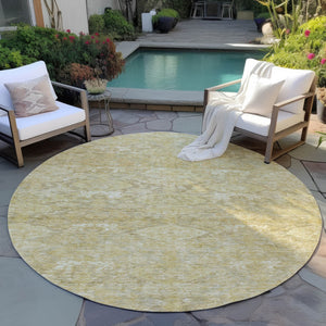 Homeroots 3' Brown And Tan Damask Washable Area Rug - Stylish, Durable Indoor Outdoor Decor For Any Space 8' Round Polyester 603397