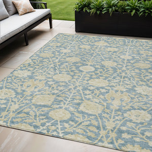 Homeroots 3' Artichoke Green Floral Indoor Outdoor Area Rug - Durable, Washable, Stain-resistant Design 5' X 8' Polyester 603450