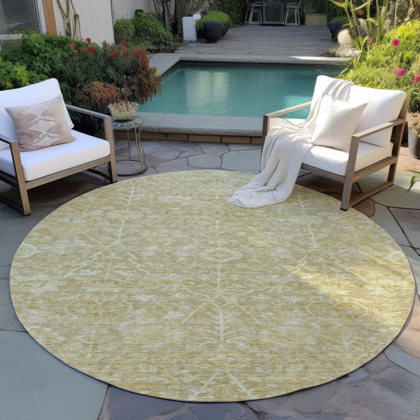 Homeroots 3' Artichoke Green Floral Indoor Outdoor Area Rug - Durable, Washable, Stain-resistant Design 8' Round Polyester 603457