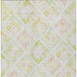 HomeRoots 5' Modern Geometric Area Rug in Pink, Green & Beige - Washable, Durable, Perfect for Indoor & Outdoor Spaces 5' X 8' 603479