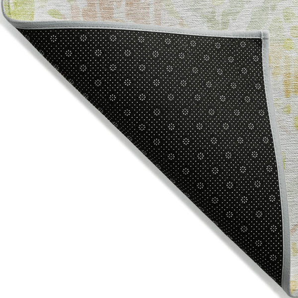 HomeRoots 5' Modern Geometric Area Rug in Pink, Green & Beige - Washable, Durable, Perfect for Indoor & Outdoor Spaces 8' Round 603480