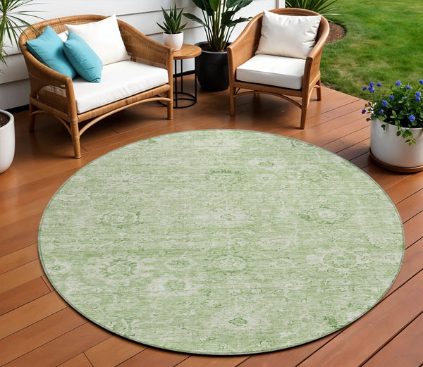Homeroots 3' Artichoke Green Damask Washable Area Rug - Stylish, Durable Indoor/Outdoor Decor For Any Space 8' Round Polyester 603493