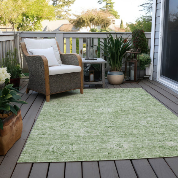 Homeroots 3' Artichoke Green Damask Washable Area Rug - Stylish, Durable Indoor/Outdoor Decor For Any Space 9' X 12' Polyester 603495