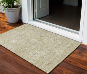 Homeroots 3' Artichoke Green Damask Washable Area Rug - Stylish, Durable Indoor/Outdoor Decor For Any Space 3' X 5' Polyester 603497