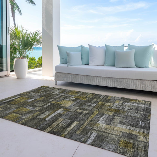 Homeroots 3' Artichoke Green Charcoal & Purple Striped Washable Area Rug For Indoor & Outdoor Spaces 3' X 5' Polyester 603515