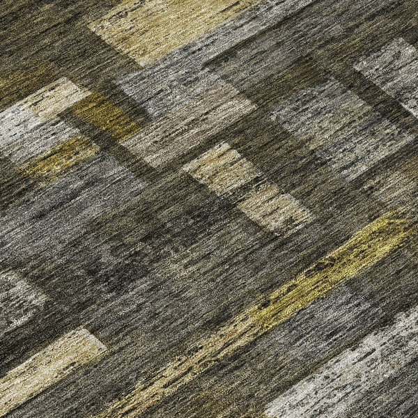 Homeroots 3' Artichoke Green Charcoal & Purple Striped Washable Area Rug For Indoor & Outdoor Spaces 8' Round Polyester 603517