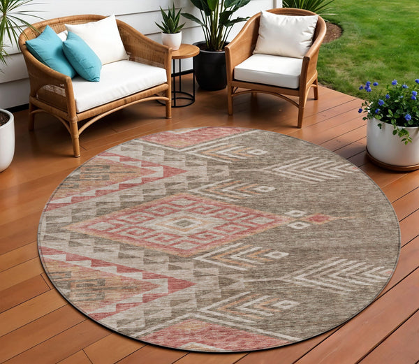 Homeroots 3' Brown And Terra Cotta Southwestern Washable Area Rug For Indoor And Outdoor Spaces 8' Round Polyester 603535