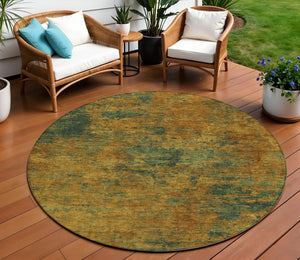 Homeroots 3' Copper And Green Abstract Washable Area Rug For Indoor And Outdoor Spaces, Durable Design 8' Round Polyester 603583
