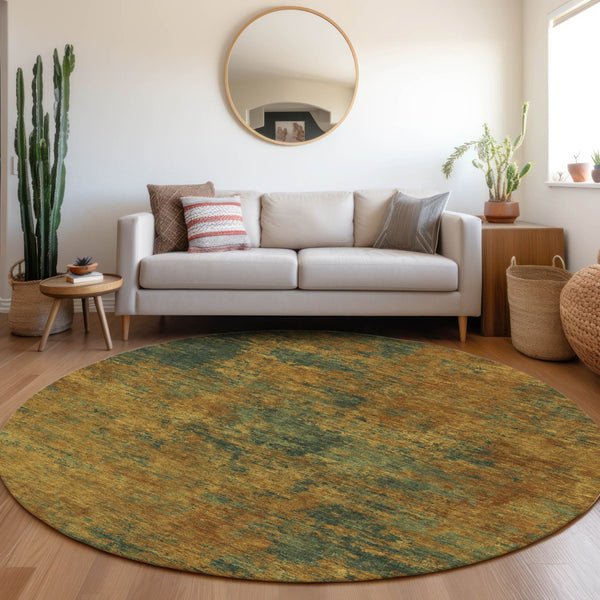 Homeroots 3' Copper And Green Abstract Washable Area Rug For Indoor And Outdoor Spaces, Durable Design 8' Round Polyester 603583