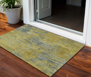 Homeroots 3' Copper And Green Abstract Washable Area Rug For Indoor And Outdoor Spaces, Durable Design 3' X 5' Polyester 603587