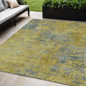 Homeroots 3' Copper And Green Abstract Washable Area Rug For Indoor And Outdoor Spaces, Durable Design 5' X 8' Polyester 603588