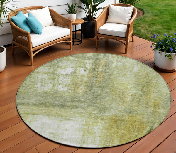Homeroots 3' Abstract Artichoke Green And Ivory Indoor Outdoor Area Rug – Durable, Washable, Stylish Design 8' Round Polyester 603625