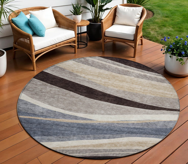 Homeroots 3' Abstract Artichoke Green And Black Area Rug - Washable, Durable, Stylish For Indoor Or Outdoor Use 8' Round Polyester 603679