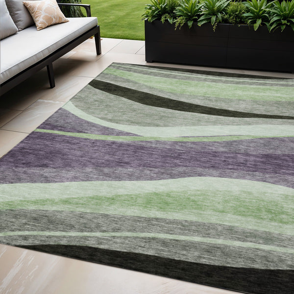 Homeroots 3' Abstract Artichoke Green And Black Area Rug - Washable, Durable, Stylish For Indoor Or Outdoor Use 5' X 8' Polyester 603684