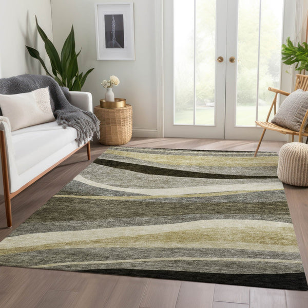 Homeroots 3' Abstract Artichoke Green And Black Area Rug - Washable, Durable, Stylish For Indoor Or Outdoor Use 3' X 5' Polyester 603689