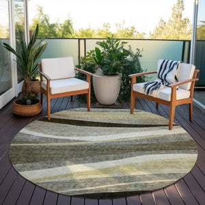 Homeroots 3' Abstract Artichoke Green And Black Area Rug - Washable, Durable, Stylish For Indoor Or Outdoor Use 8' Round Polyester 603691