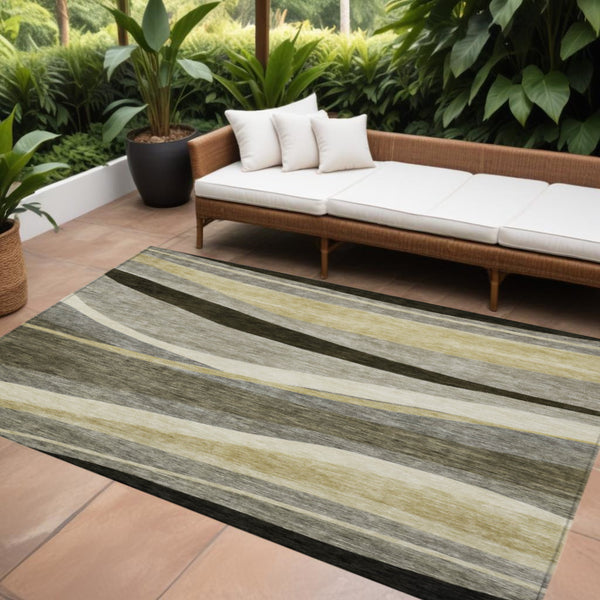 Homeroots 3' Abstract Artichoke Green And Black Area Rug - Washable, Durable, Stylish For Indoor Or Outdoor Use 9' X 12' Polyester 603693