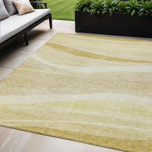 Homeroots 3' Artichoke Green And Ivory Abstract Washable Area Rug For Indoor And Outdoor Spaces, Durable Design 5' X 8' Polyester 603714