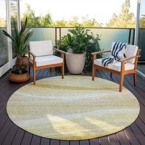 Homeroots 3' Artichoke Green And Ivory Abstract Washable Area Rug For Indoor And Outdoor Spaces, Durable Design 8' Round Polyester 603715