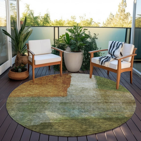 Homeroots 3' Copper Green And Gray Abstract Washable Area Rug - Perfect For Indoor And Outdoor Spaces! 8' Round Polyester 603727