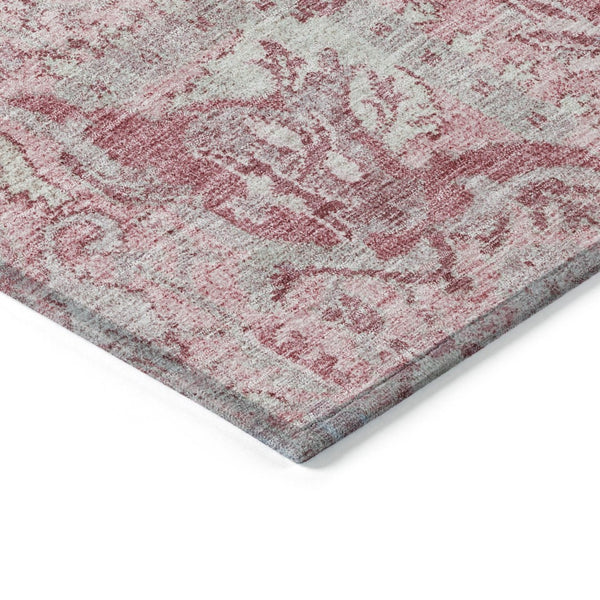 HomeRoots 5' Pink and Gray Damask Area Rug - Durable, Washable Design for Indoor and Outdoor Spaces 8' Round 603781