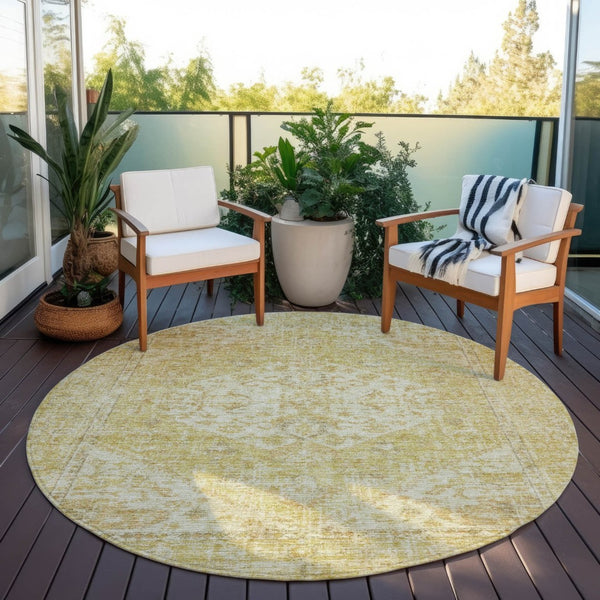 HomeRoots 5' Elegant Gold Tan Beige Oriental Area Rug - Durable, Washable for Indoor & Outdoor Spaces 8' Round 603811