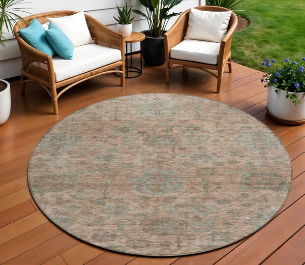 Homeroots 3' Artichoke Green And Gray Damask Washable Area Rug For Stylish Indoor And Outdoor Spaces 8' Round Polyester 603841