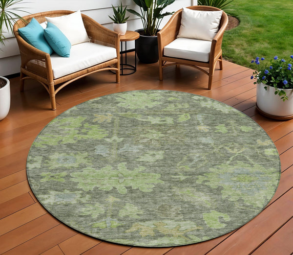 Homeroots 3' Stylish Floral Washable Area Rug For Indoor And Outdoor Use - Durable, Stain-resistant Design 8' Round Polyester 604122
