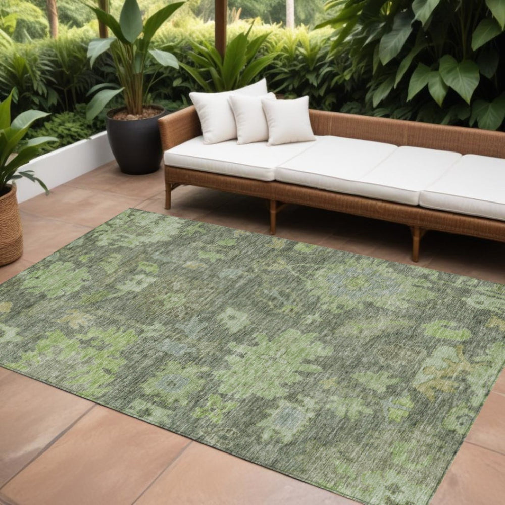 HomeRoots 5' Elegant Floral Washable Area Rug in Fern and Olive Green for Indoor-Outdoor Living Spaces 10' X 14' 604125
