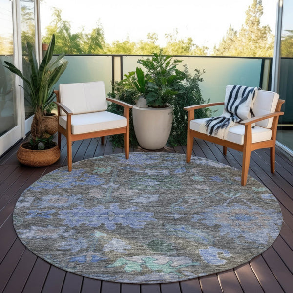 Homeroots 3' Stylish Floral Washable Area Rug For Indoor And Outdoor Use - Durable, Stain-resistant Design 8' Round Polyester 604134