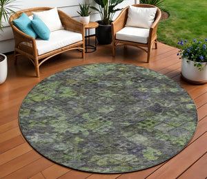 HomeRoots 5' Durable Floral Area Rug for Indoor & Outdoor Use - Easy Maintenance, Stain Resistant Design 8' Round 604146