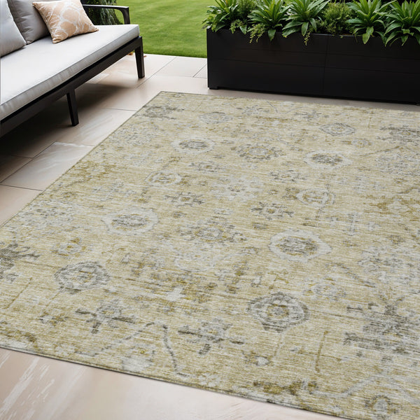 Homeroots 3' Artichoke Green Damask Washable Indoor Outdoor Area Rug – Durable, Stylish, And Stain Resistant 5' X 8' Polyester 604181
