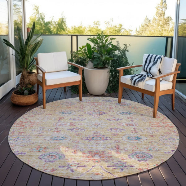 Homeroots 3' Artichoke Green Damask Washable Indoor Outdoor Area Rug – Durable, Stylish, And Stain Resistant 8' Round Polyester 604194