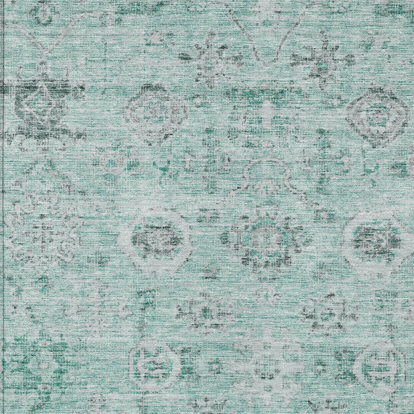 Homeroots 3' Artichoke Green Damask Washable Indoor Outdoor Area Rug – Durable, Stylish, And Stain Resistant 3' X 5' Polyester 604198