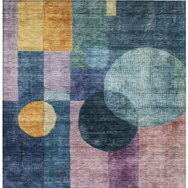 Homeroots 3' Stylish Geometric Indoor Outdoor Area Rug - Washable, Stain-resistant, Perfect For High Traffic Spaces 5' X 8' Polyester 604313