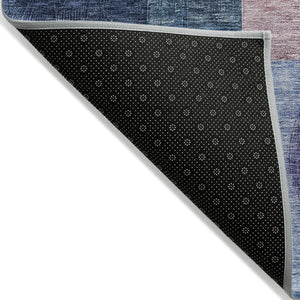 Homeroots 3' Stylish Geometric Indoor Outdoor Area Rug - Washable, Stain-resistant, Perfect For High Traffic Spaces 8' X 10' Polyester 604315