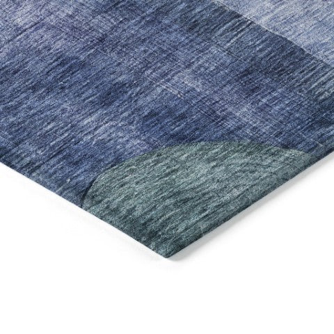 Homeroots 3' Stylish Geometric Indoor Outdoor Area Rug - Washable, Stain-resistant, Perfect For High Traffic Spaces 8' X 10' Polyester 604315