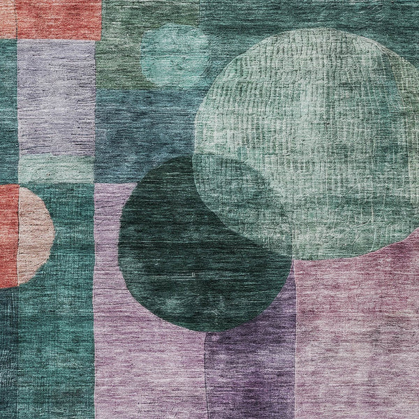 Homeroots 3' Stylish Geometric Indoor Outdoor Area Rug - Washable, Stain-resistant, Perfect For High Traffic Spaces 5' X 8' Polyester 604325