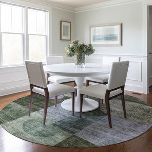 Homeroots 3' Stylish Geometric Indoor Outdoor Area Rug - Washable, Stain-resistant, Perfect For High Traffic Spaces 8' Round Polyester 604338