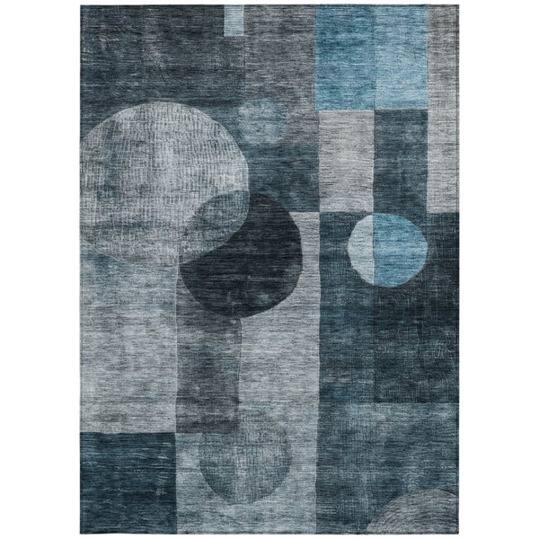 Homeroots 3' Stylish Geometric Indoor Outdoor Area Rug - Washable, Stain-resistant, Perfect For High Traffic Spaces 8' X 10' Polyester 604345