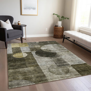 Homeroots 3' Stylish Geometric Indoor Outdoor Area Rug - Washable, Stain-resistant, Perfect For High Traffic Spaces 3' X 5' Polyester 604348