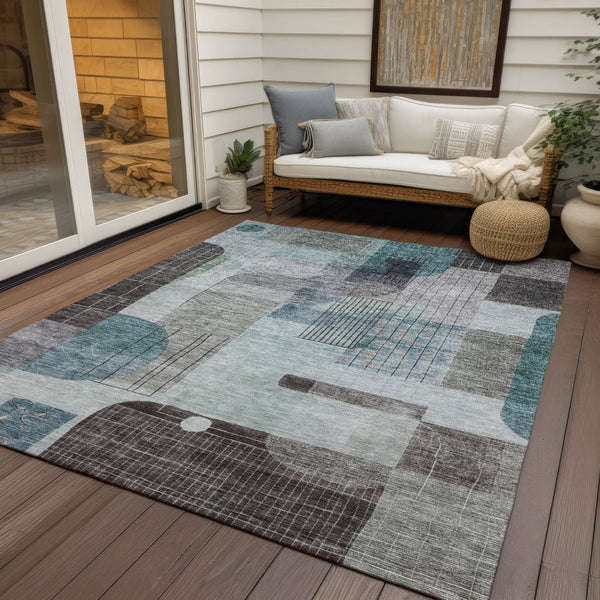 Homeroots 3' Abstract Washable Area Rug In Blue Gray And Charcoal - Durable Indoor Outdoor Decor Solution 5' X 8' Polyester 604385