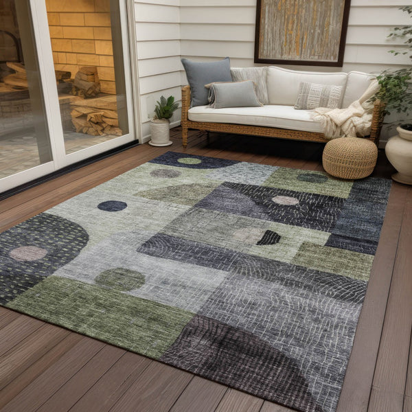 Homeroots 3' Artichoke Green Gray Charcoal Geometric Washable Area Rug For Indoor And Outdoor Spaces 9' X 12' Polyester 604394