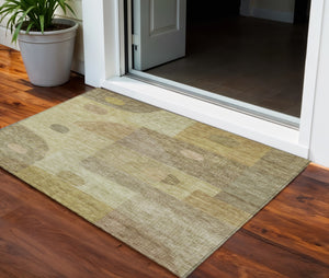 Homeroots 3' Artichoke Green Gray Charcoal Geometric Washable Area Rug For Indoor And Outdoor Spaces 3' X 5' Polyester 604396