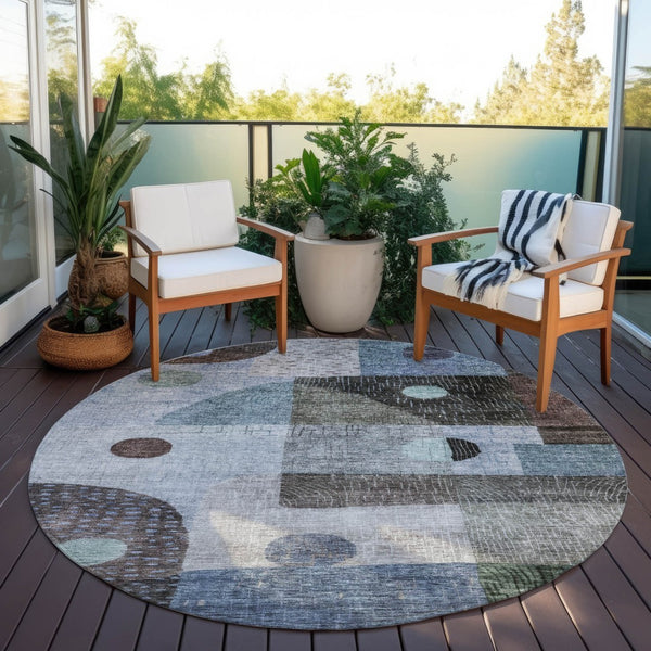 Homeroots 3' Artichoke Green Gray Charcoal Geometric Washable Area Rug For Indoor And Outdoor Spaces 8' Round Polyester 604404