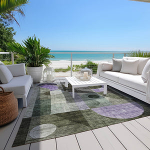 Homeroots 3' Artichoke Green Gray Charcoal Geometric Washable Area Rug For Indoor And Outdoor Spaces 8' X 10' Polyester 604417