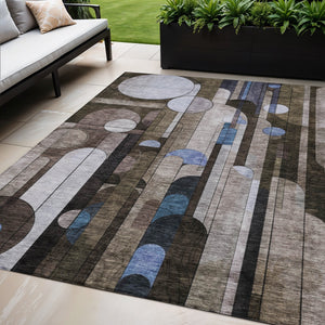 Homeroots 3' Stylish Geometric Washable Area Rug – Durable, Stain Resistant Design For Indoor & Outdoor Use 5' X 8' Polyester 604495