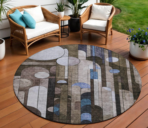 Homeroots 3' Stylish Geometric Washable Area Rug – Durable, Stain Resistant Design For Indoor & Outdoor Use 8' Round Polyester 604496